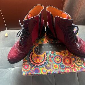 Embassy London Boots, black red and oxblood colors. Gorgeous .European size 39